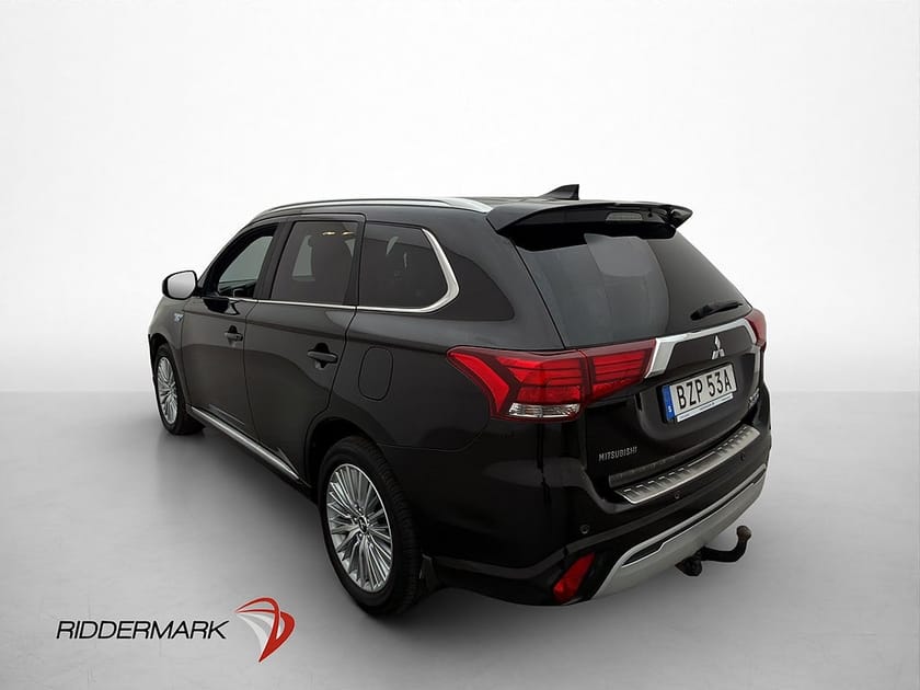 Bild 5 av Mitsubishi Outlander PHEV 2.4 Plug-in 4WD Business MOMS Skinn