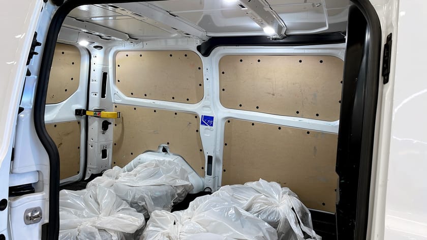Bild 5 av Ford Transit Custom 280 TREND SKÅP 2.0TDCI 130HK LDT / EXTRA LED / INKLÄTT LASTUT
