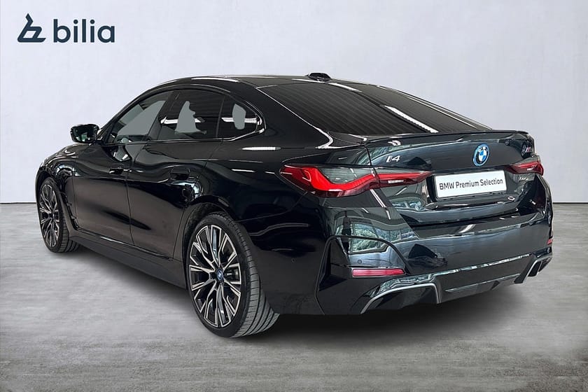 Bild 2 av BMW i4 M50 xDrive Gran Coupé M-Sport Pro | Drag | H/K | 360 | Aktiv farth