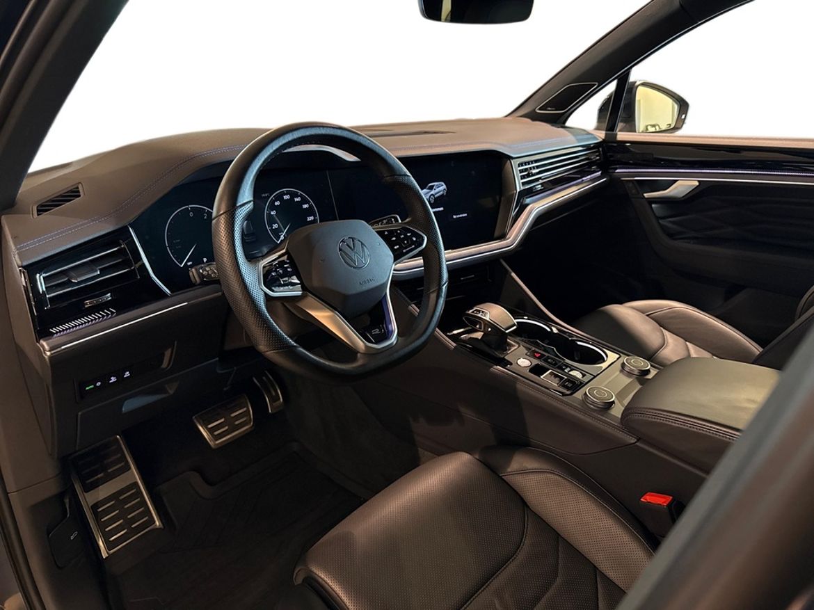 Volkswagen Volkswagen Touareg R eHybrid — bild 8