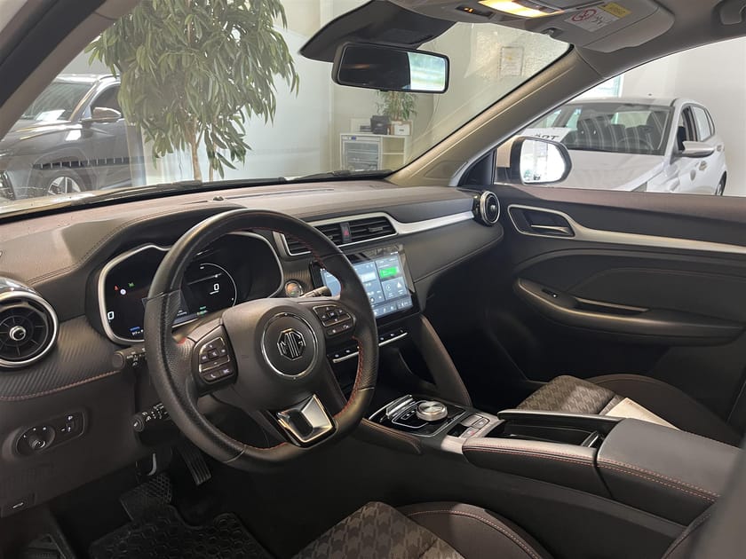 Bild 2 av MG ZS EV Long Range Kamera Comfort