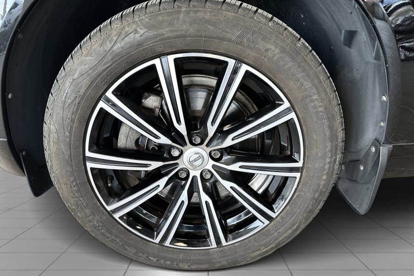 Bilde 5 av Volvo XC60 INSCRIPTION/KROK/HEAD-UP/ACC/PANORAMA