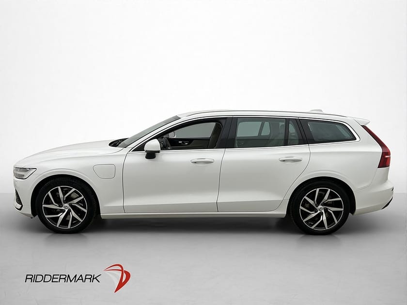 Bild 5 av Volvo V60 Recharge T6 AWD Advanced VOC Värmare Skinn Drag