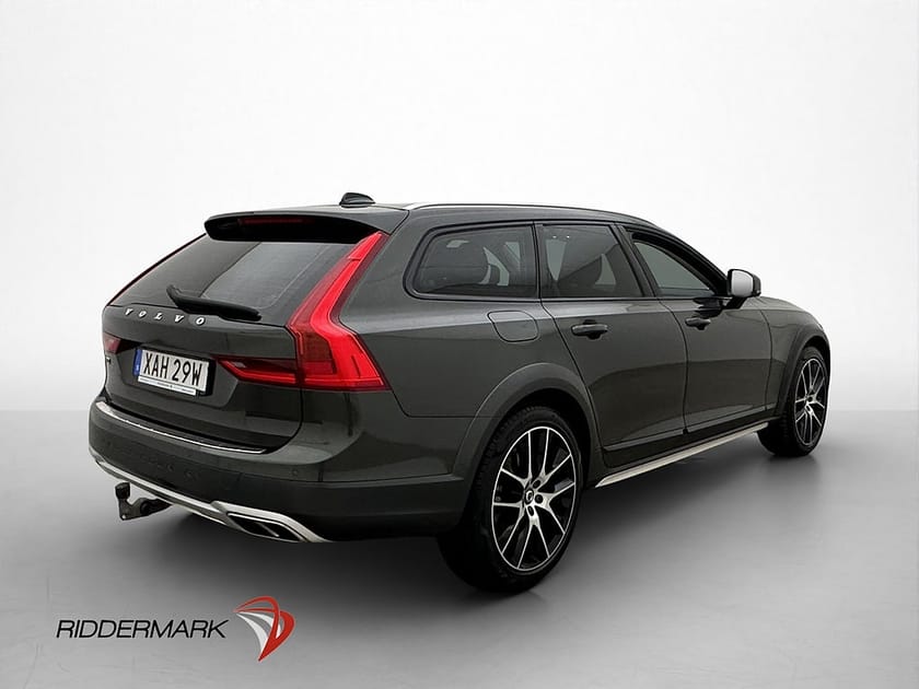 Bild 5 av Volvo V90 Cross Country AWD Plus Skinn Drag Kamera Värmare