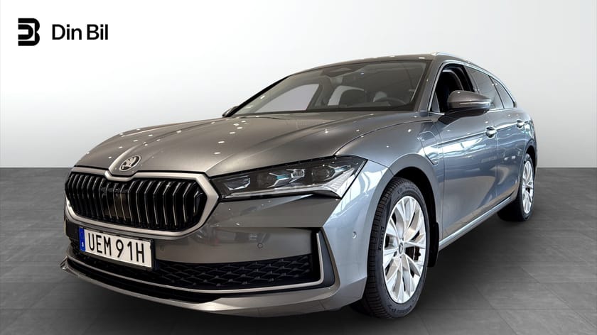 Bild 1 av Škoda Superb iV Kombi COMBI SELECTION TSI 204 DSG *Plug-In Hybrid*