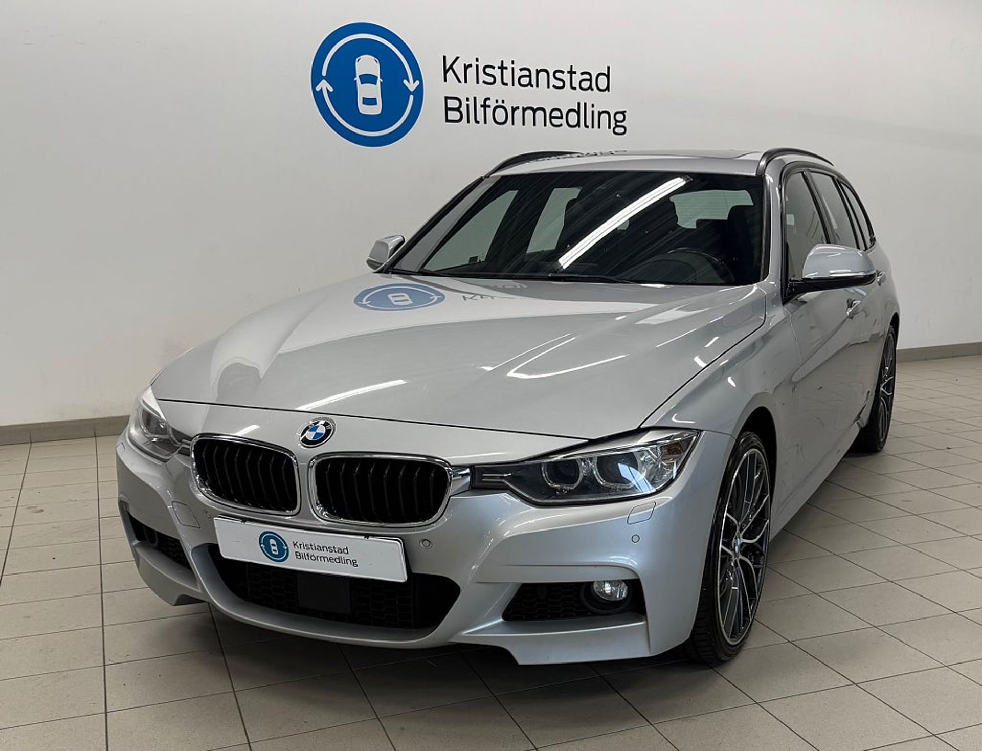 BMW 335 d xDrive Touring Aut. M Sport 2015, bild 2/10