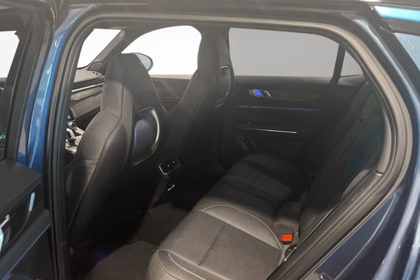 Bild 4 av Lynk & Co 01 PHEV 
