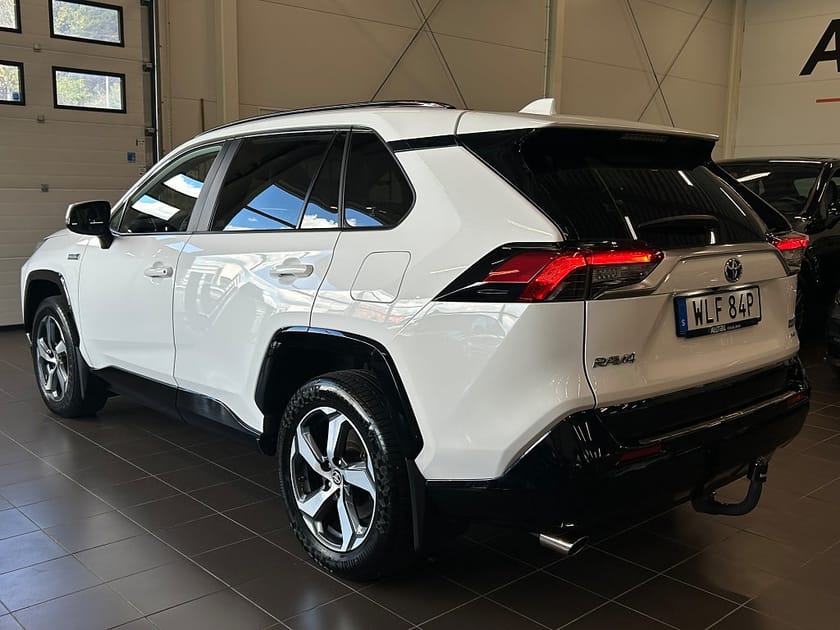 Bild 5 av Toyota RAV4 Plug-in Hybrid E-CVT X EDITION Kamera/Navi/Drag/Skinn