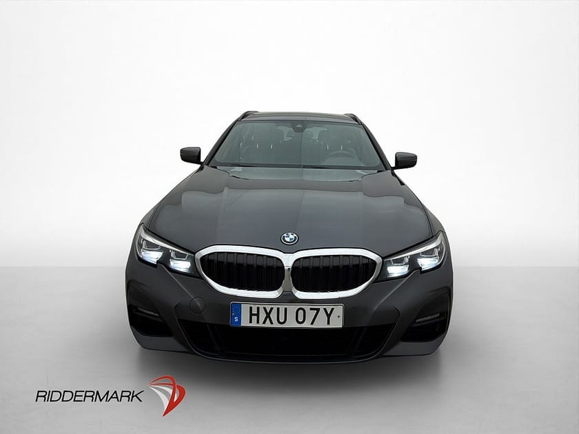 Bild 2 av BMW 330e xDrive Touring 292hk M Sport Hifi Cockpit Kamera Navi MOMS
