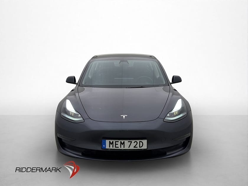 Bild 3 av Tesla Model 3 Long Range AWD 440hk Pano Navi Kamera Skinn