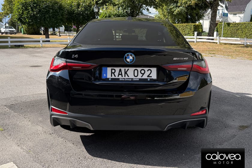 Bild 4 av BMW i4 eDrive40 Gran Coupé 340 hk - Sportstolar, Widescreen