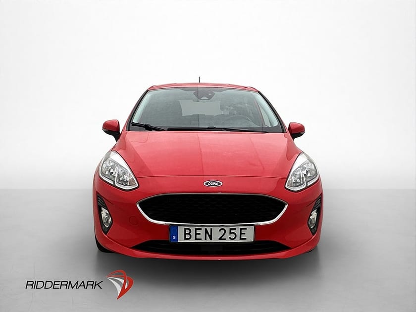 Bild 2 av Ford Fiesta Focus 1.0 EcoBoost Trend Plus P-Sensor CarPlay Rattvärm