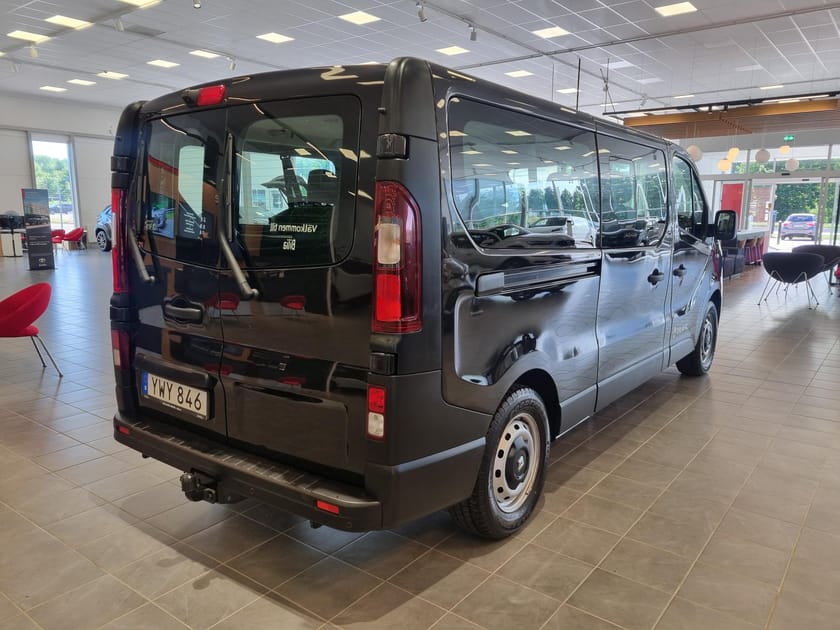 Bild 4 av Renault Trafic Kombi Passenger 9-sits Värmare Moms Drag