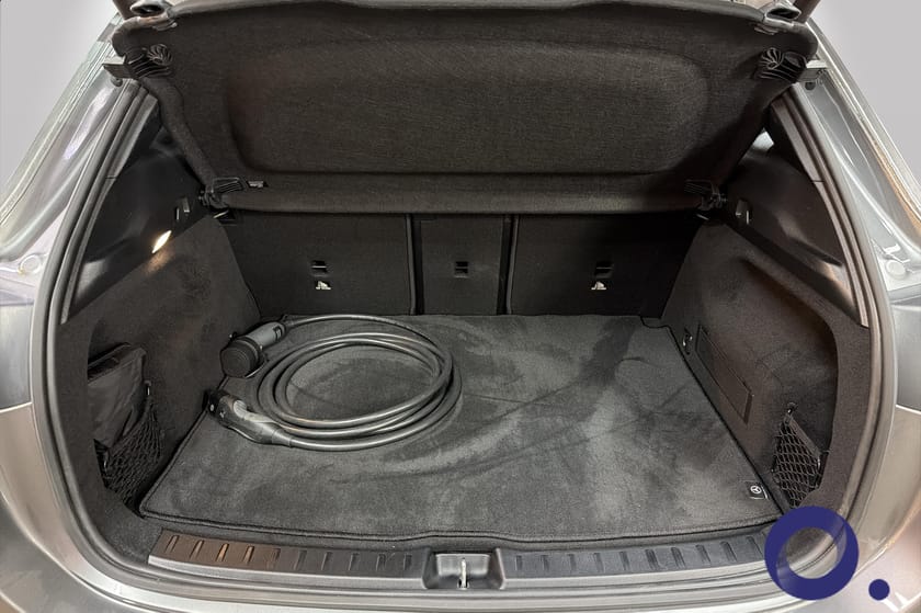 Bilde 5 av Mercedes-Benz EQA 300 4MATIC Progressive | DISTRONIC, HENGERFESTE, KAMERA++