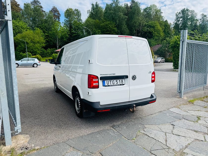 Bild 4 av Volkswagen Transporter T28 2.0 TDI 102HK BMT SKÅP / DRAG / VÄRMARE