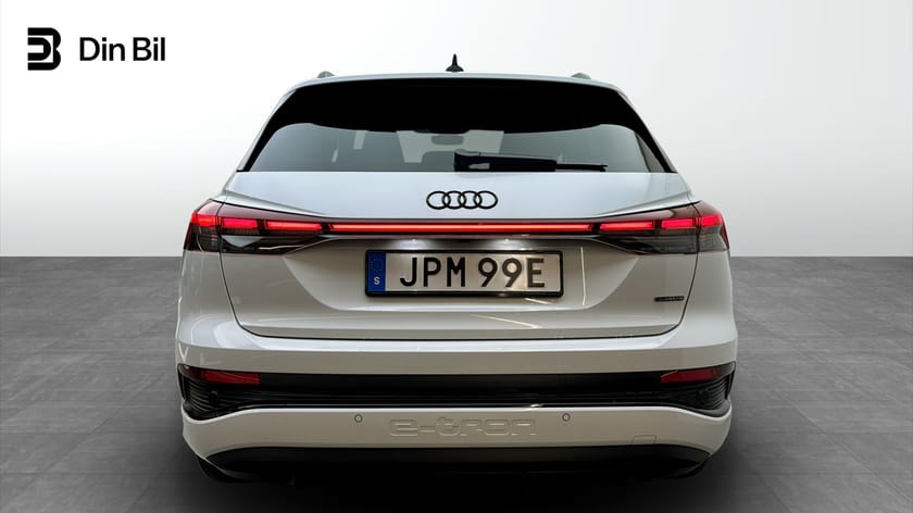 Bild 5 av Audi Q4 45 e-tron quattro S-line Drag/Kamera/Matrix/Sonos/21"