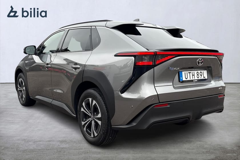 Bild 2 av Toyota bZ4X
