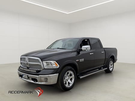 RAM 1500 Crew Cab Dodge Laramie 5.7 4x4 Luft Skinn Drag Kamera Alpine
