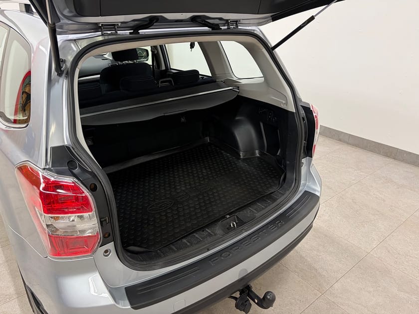 Bild 4 av Subaru Forester 2.0D 4WD Aut XS Euro 6 Krok