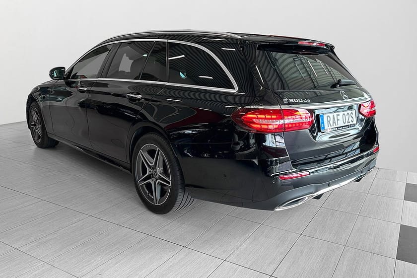 Bild 3 av Mercedes-Benz E 300 T de 4MATIC