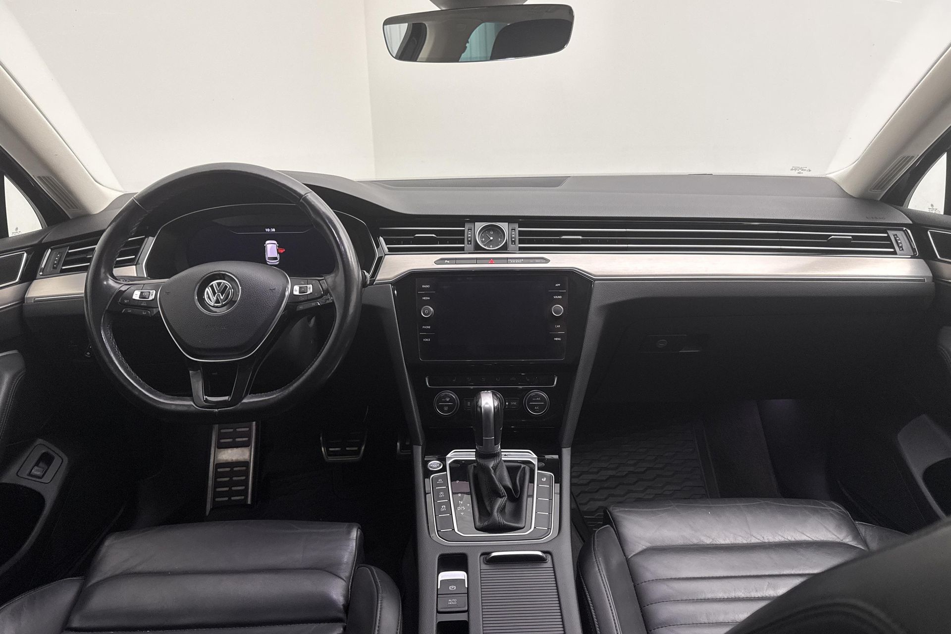 Volkswagen Passat 2018, bild 7/10