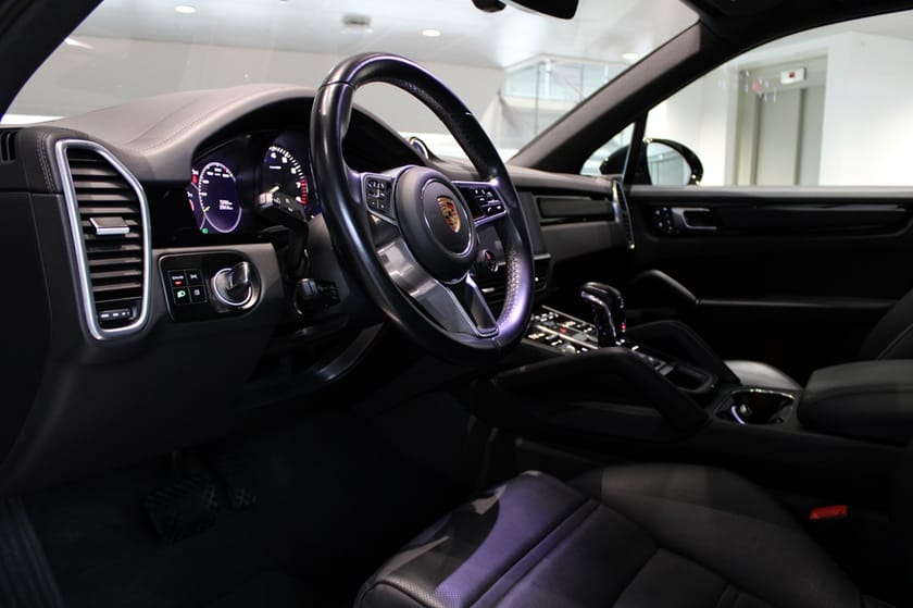 Bild 3 av Porsche Cayenne E-Hybrid