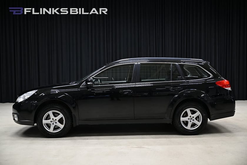 Bild 2 av Subaru Outback 2.5 4WD 167hk | Business | Automat | M&K | Dragkrok