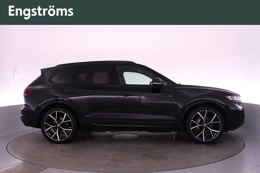 Bild 2 av Volkswagen Touareg R-LINE V6 TDI 286 HK 4M Panorama