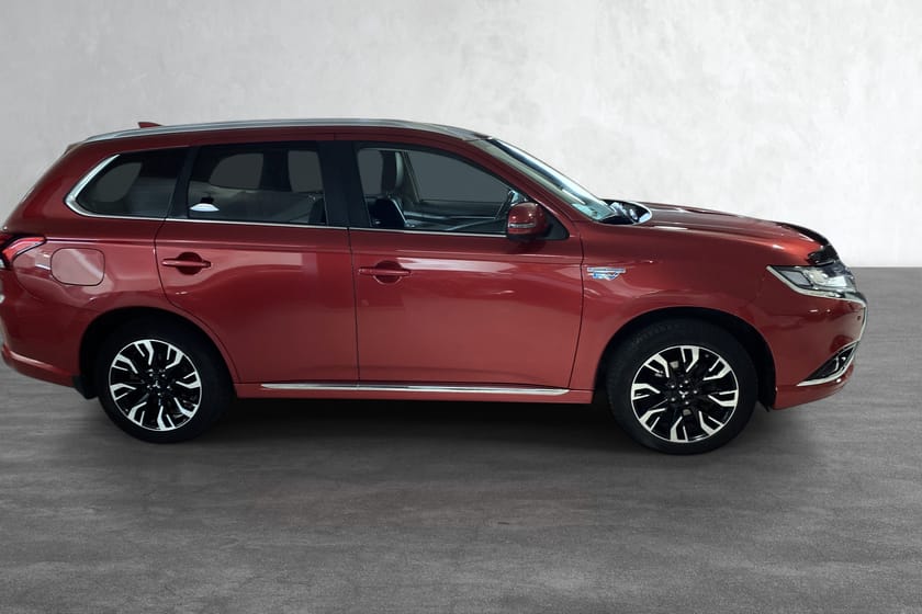Bilde 4 av Mitsubishi Outlander PHEV Instyle + Ny Norge med hengerfeste
