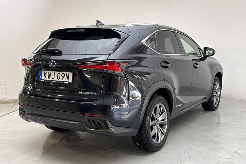 Bild 3 av Lexus NX 300h AWD