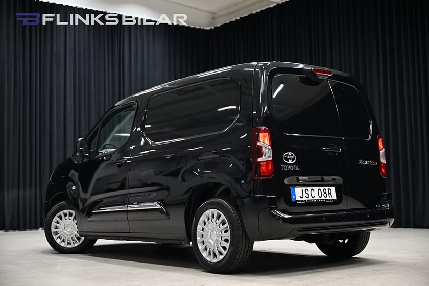 Bild 3 av Toyota ProAce City 130HK Automat Värmare GPS Backkamera Moms