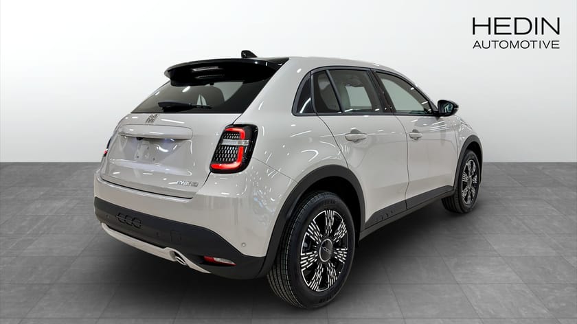Bild 2 av Fiat 600 Hybrid *PRIVATLEASA från 2595kr/mån* HEV AUTOMAT ICON