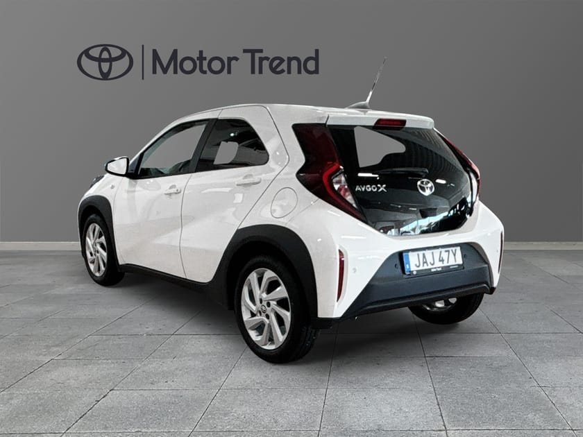 Bild 2 av Toyota Aygo X