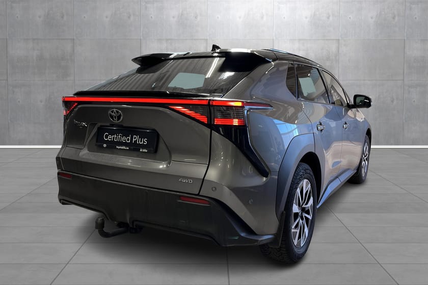 Bilde 4 av Toyota bZ4X Excutive Bitone AWD , Rentekamp 6.25% med 35%EK
