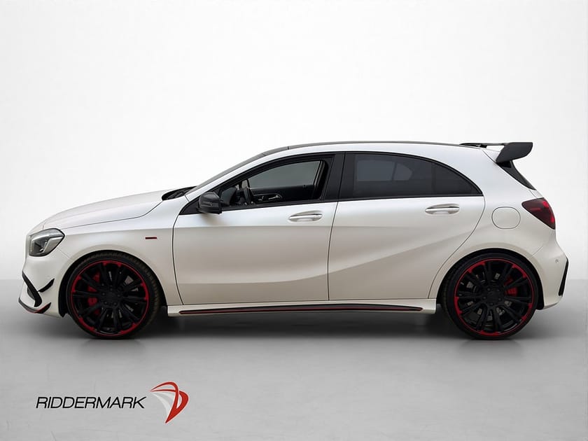 Bild 4 av Mercedes-Benz AMG A 45 4MATIC A45 Skalstolar H/K Kamera Navi Läder