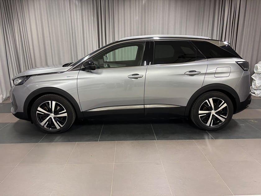Bild 2 av Peugeot 3008 HYBRID4 300 GT 300hk