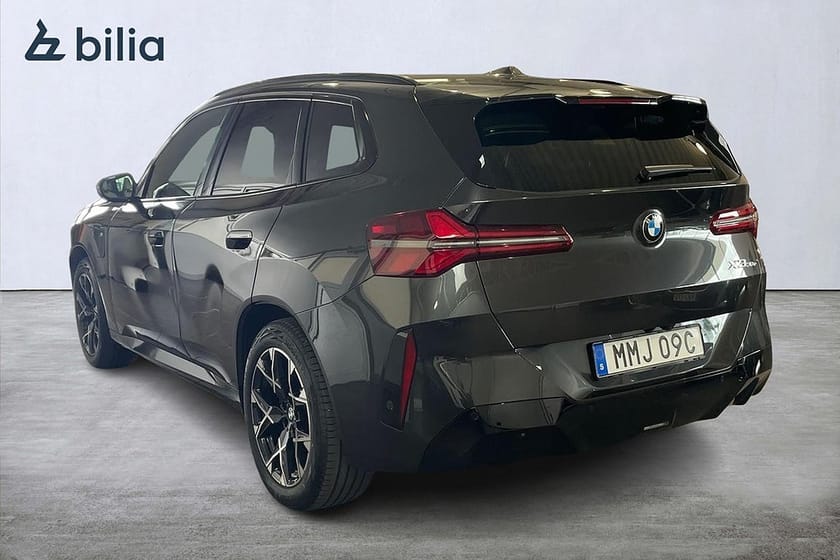 Bild 2 av BMW X3 30e xDrive | M Sport Editon | Pro | DAP | Adaptiva LED