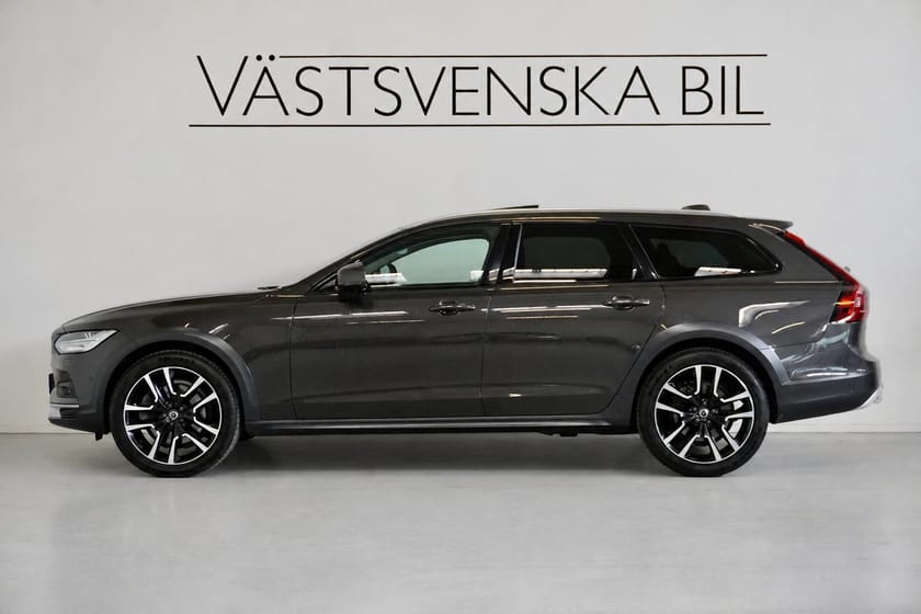 Bild 2 av Volvo V90 Cross Country B4 AWD Polestar Pano/HUD/H&K/SE SPEC