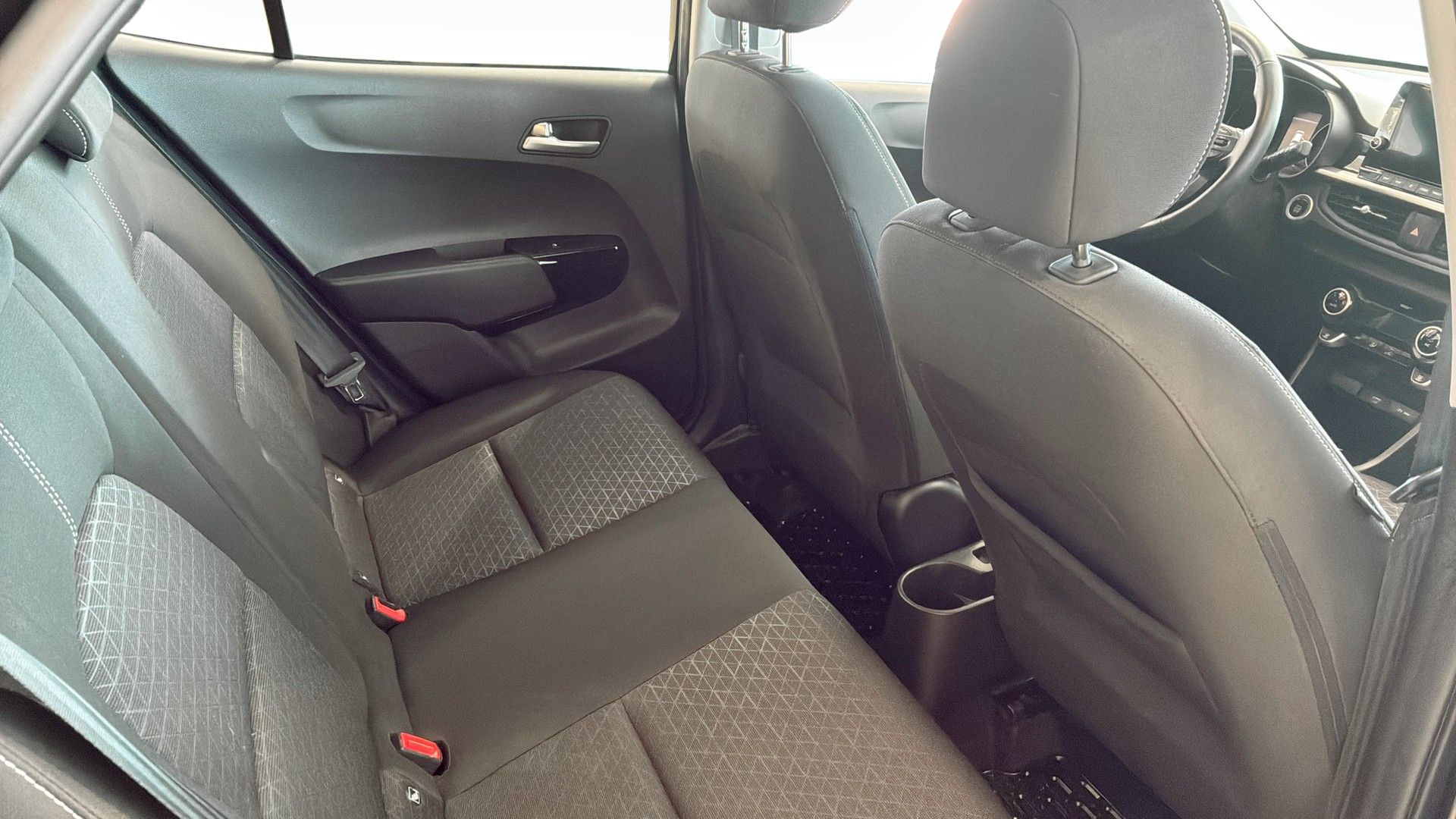 Kia Picanto 1.0 MPI 2023, bild 5/12