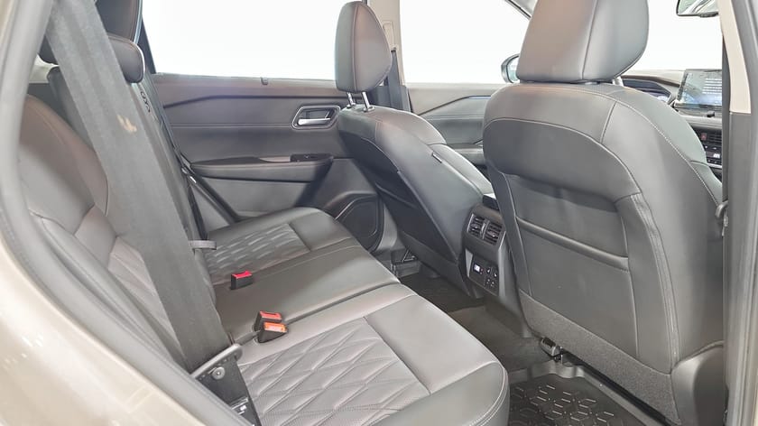Bild 5 av Nissan X-Trail e-4ORCE TEKNA | 3,95% ränta!