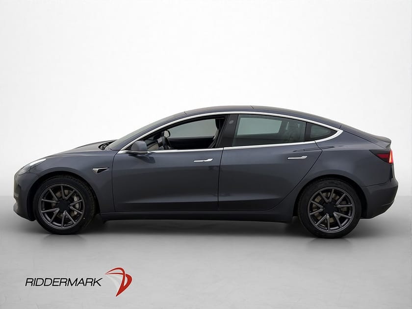 Bild 5 av Tesla Model 3 Long Range AWD Sv-Såld Autopilot Pano Kamera
