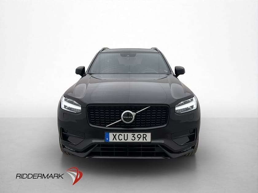 Bild 2 av Volvo XC90 7 Säten B5 AWD R-Design 7-Sits B&W Luft Pano HUD Dragkrok