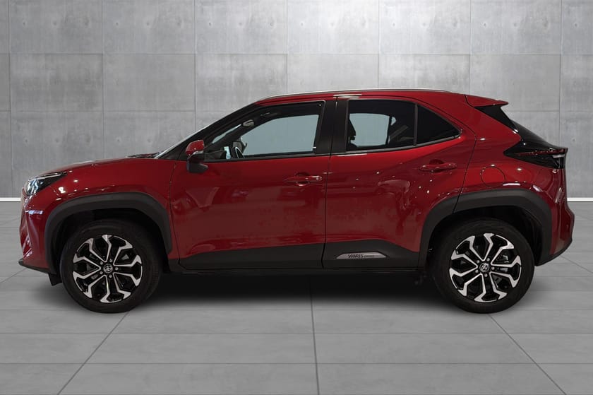 Bilde 2 av Toyota Yaris Cross Hybrid AWD-i Active Tech AWD