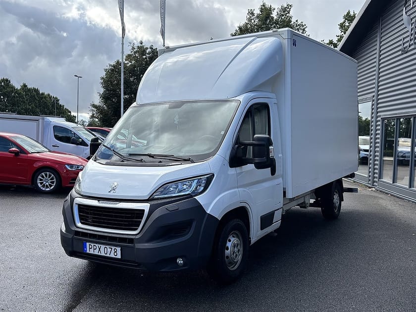 Bild 3 av Peugeot Boxer Chassi Cab 335 2.0 (131hk) Bakgavellyft