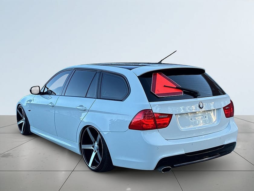 Bild 5 av BMW 320d Touring E91 A-traktor – M Sport/Psens/Värmare/Extra Ljudsystem