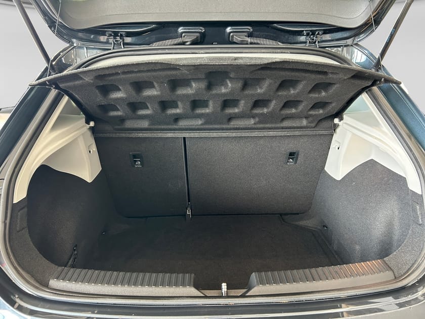Bild 4 av SEAT Leon 1.5 TSI FR Beats/Keyless/Cockpit