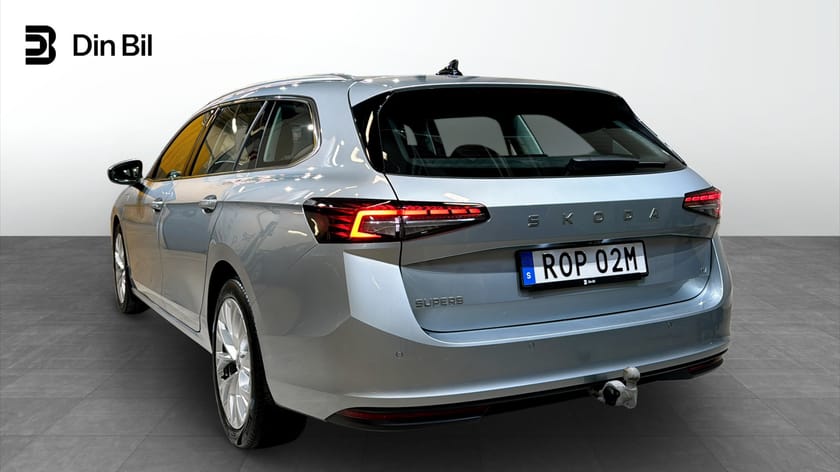 Bild 3 av Škoda Superb iV Kombi Selection 1,5 TSI DSG | Drag/B-kamera