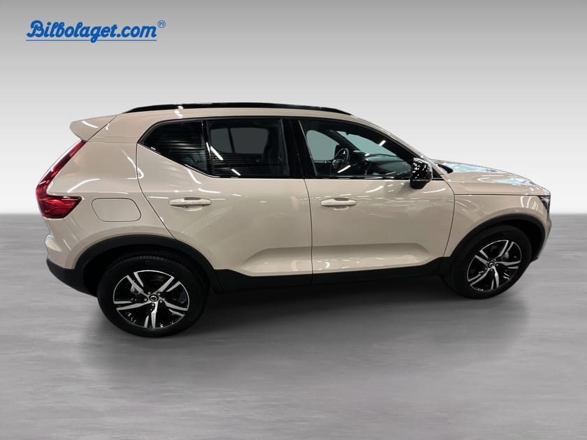Bild 4 av Volvo XC40 B4 FWD Bensin Plus Dark