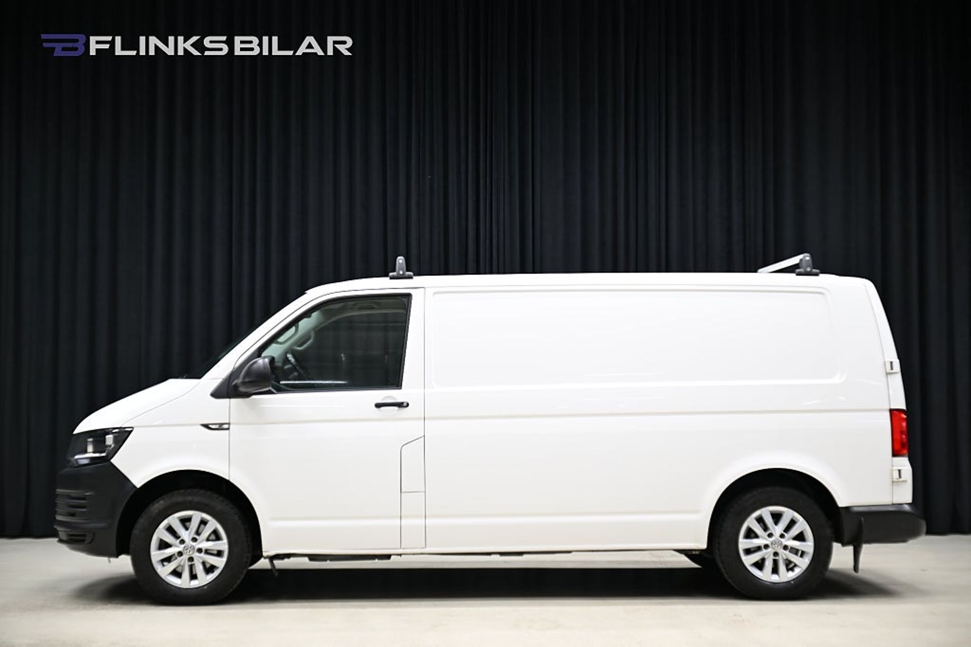 Volkswagen Transporter 2018, bild 2/10
