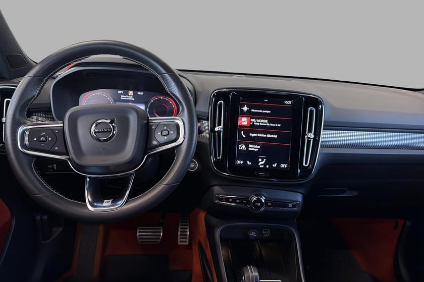 Bilde 2 av Volvo XC40 Diesel,Automat,R-Design